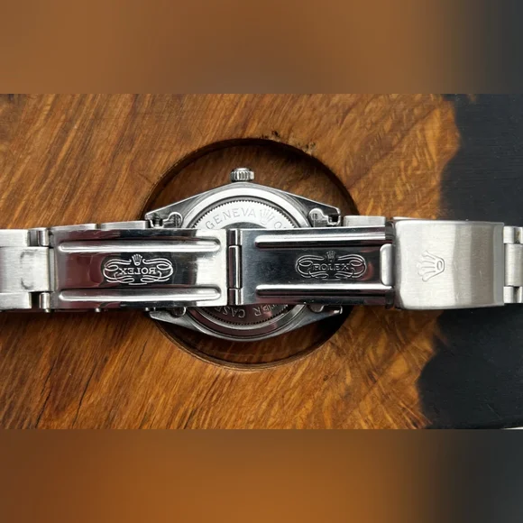 (READ DESCRIPTION) Vintage Tudor Prince Oysterdate Watch with Rolex Box - Picture 14 of 16